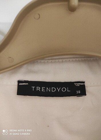 Trendyol & Milla Şortla güzel elbise