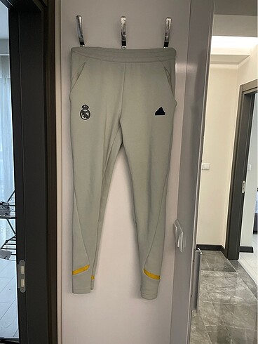 Adidas real madrid eşofmanaltı