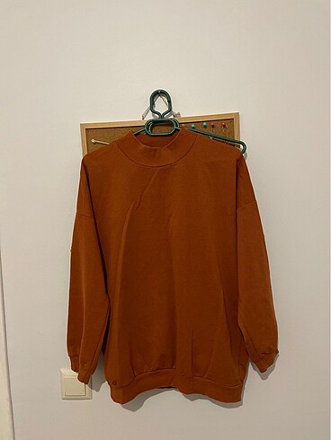 Boğazlı sweatshirt