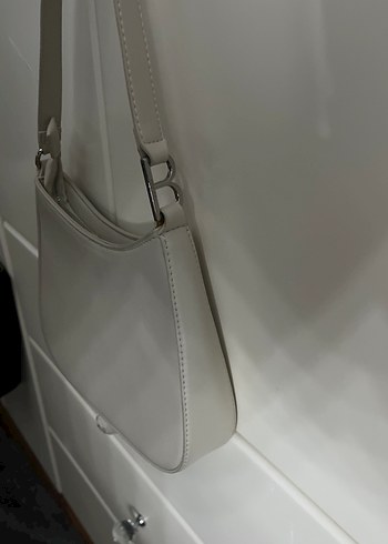 Bershka Bej Kadın Omuz Çantası