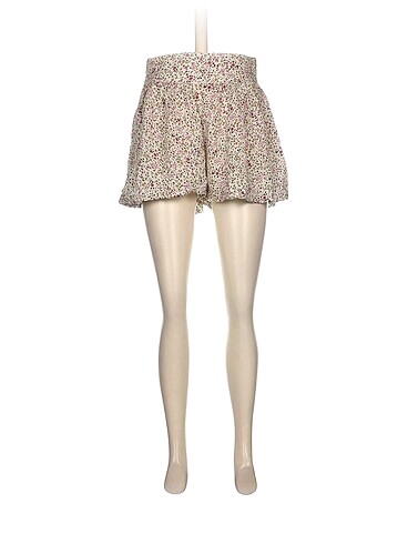 Bershka Mini Şort %70 İndirimli.