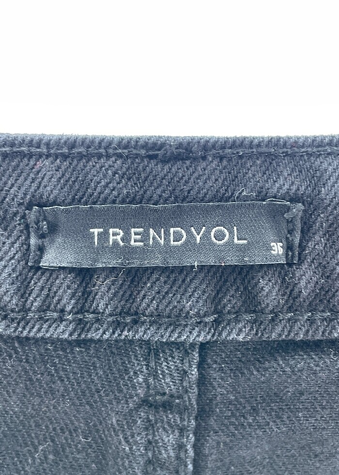 Trendyol & Milla Jean / Kot Şort %70 İndirimli. - Görsel 4