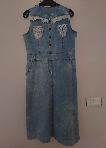 Düğmeli Nakışlı Kadın Denim Uzun Elbise