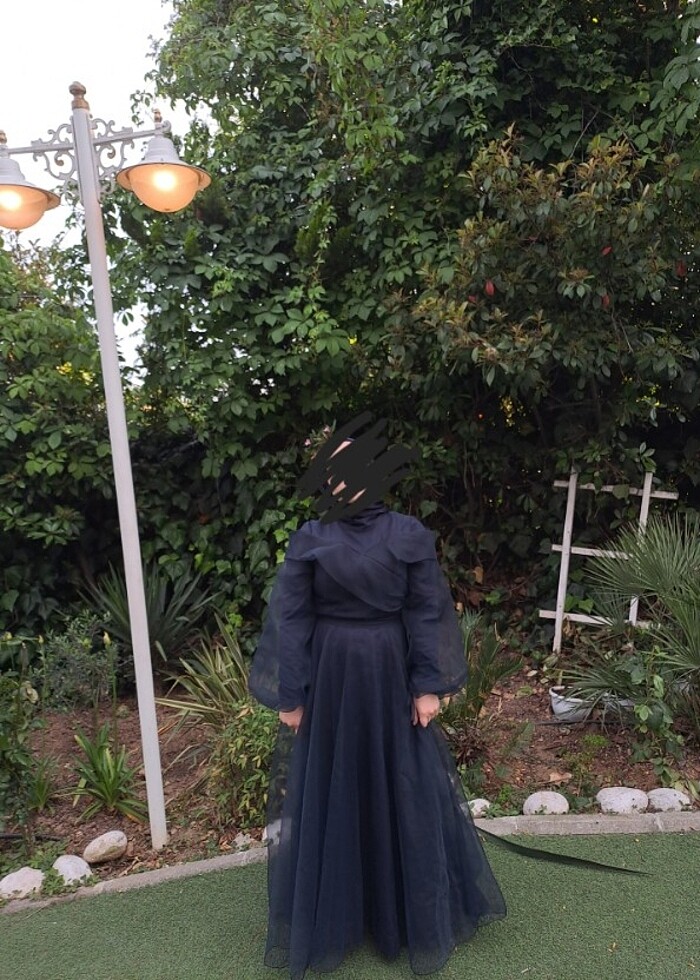 Balon kol tüllü lacivert abiye elbise - Görsel 3