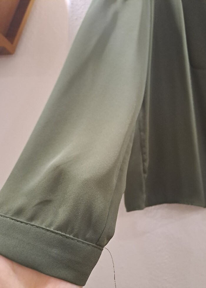 Şifon yeşil gömlek  - Görsel 3