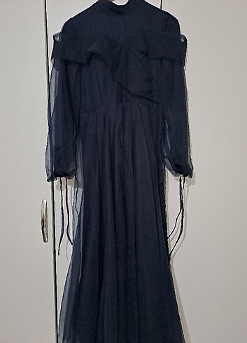 Balon kol tüllü lacivert abiye elbise - Görsel 3