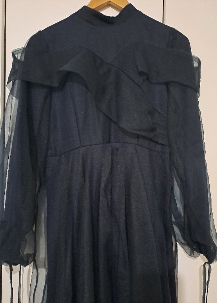 Balon kol tüllü lacivert abiye elbise - Görsel 2