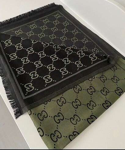 Gucci Şal 