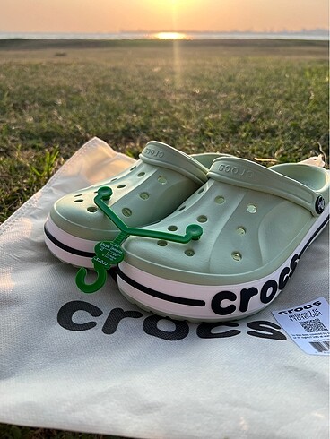 37 Beden yeşil Renk Orjinal ithal crocs SU YEŞİLİ