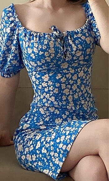 Diğer Yazlık Çiçekli Elbise