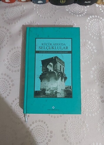 Küçük Asya'da Selçuklular [Ciltli]