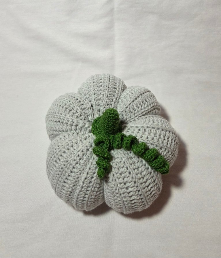 Gri Örgü Kabak Şeklinde Süs - Görsel 2