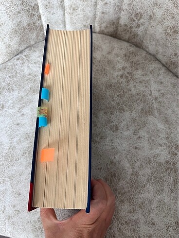 OTOSTOPÇUNUN GALAKSİ REHBERİ DOUGLAS ADAMS - Görsel 2