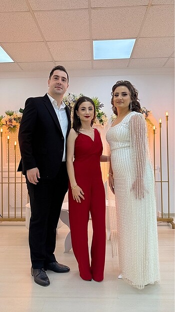 42 Beden Beyaz Nişan Elbisesi