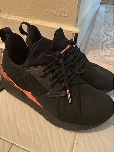 37 Beden Puma Spor Ayakkabı