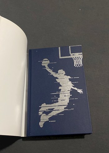 Çemberin Altında - Gamze Aydeniz - Görsel 2