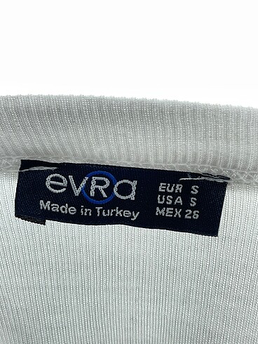 s Beden beyaz Renk Diğer Bluz %70 İndirimli.