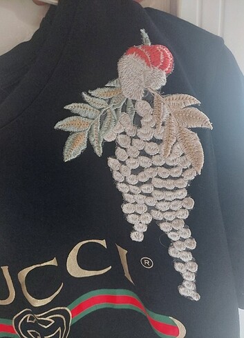 l Beden Gucci thişört
