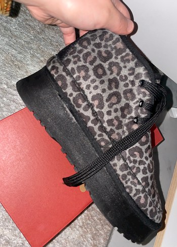 Gri Leopar Desenli Kürklü Dolgu Topuk Bot - Görsel 3