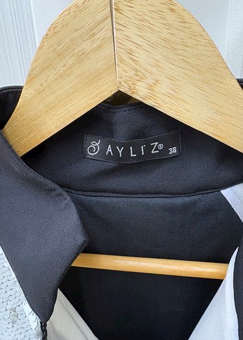 Parlak Siyah Beyaz Uzun Kollu Abiye Elbise - Görsel 4