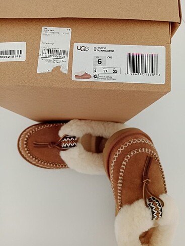 37 Beden Ugg taba terlik
