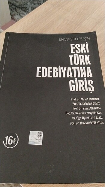 Eski Türk Edebiyatına Giriş ve Türk halk edebiyatı kitabı
