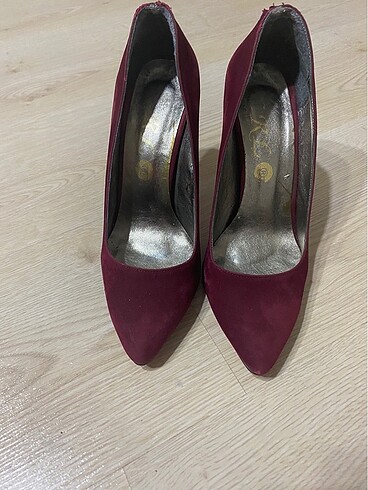 38 Beden Bordo stiletto