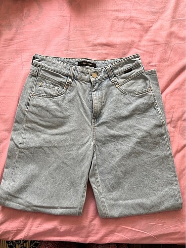 27 Beden Mavi jean