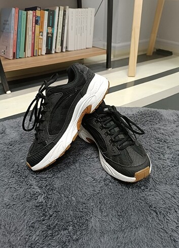 38 Beden siyah Renk Skechers Stamina 38 numara