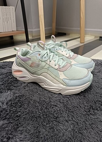 Skechers Stamina Airy 