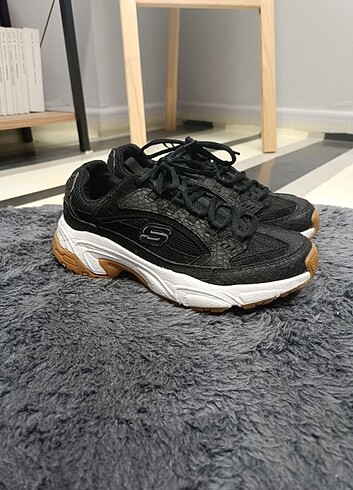 Skechers Stamina 38.5 numara