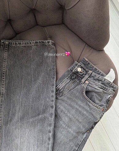Zara WIDE LEG JEAN