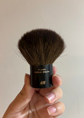 H&M Kabuki Makyaj Fırçası - Görsel 2