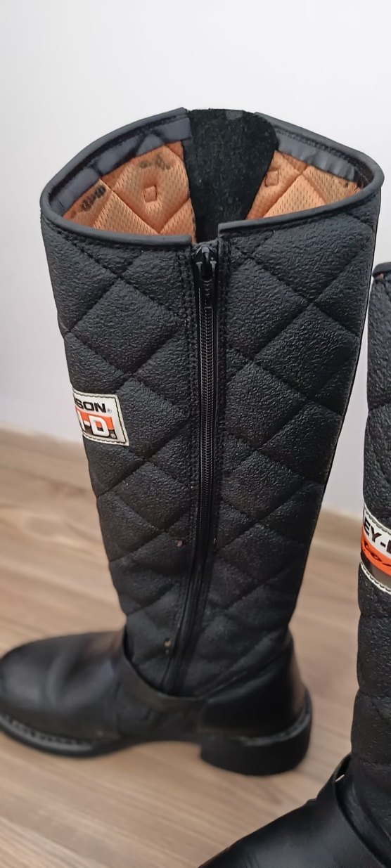 Kadın Siyah Tokalı Biker Dizüstü Çizme - Görsel 2