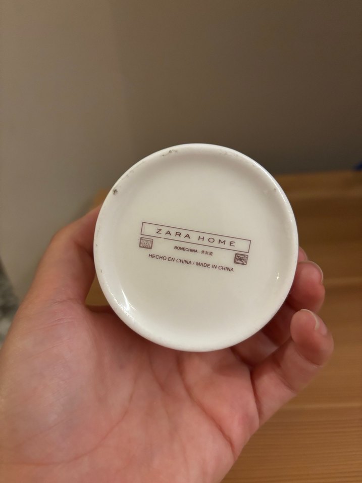 Beyaz Seramik Sütlük - Görsel 3