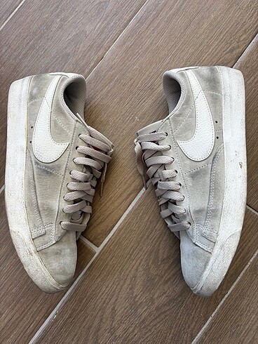 37 Beden Nike ayakkabı