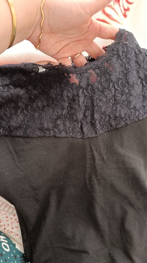 Kadın Siyah Dantelli Kısa Kollu Bluz - Görsel 2