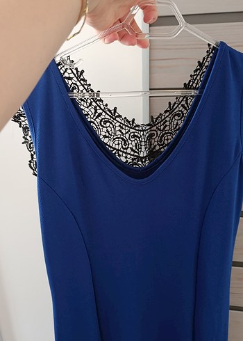 Uzun Lacivert V Yaka Dantelli Kadın Abiye Elbise - Görsel 4