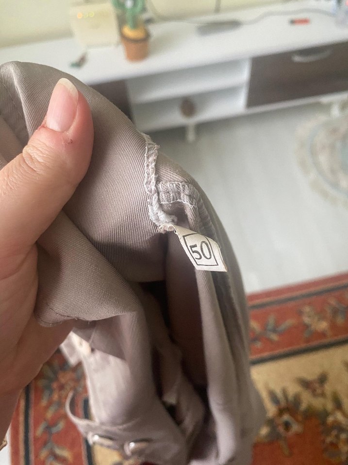 Düğmeli Bej Midi Kadın Trençkot - Görsel 5