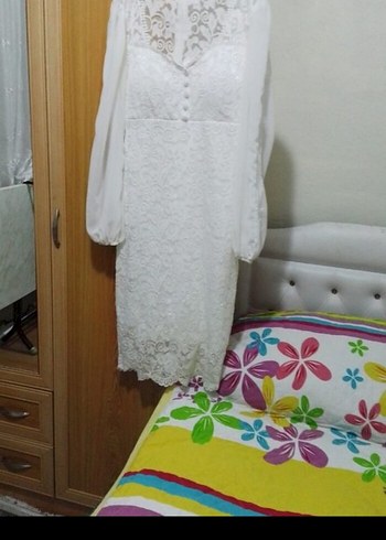 Dantel Detaylı Beyaz Midi Kalp Yaka Elbise - Görsel 8