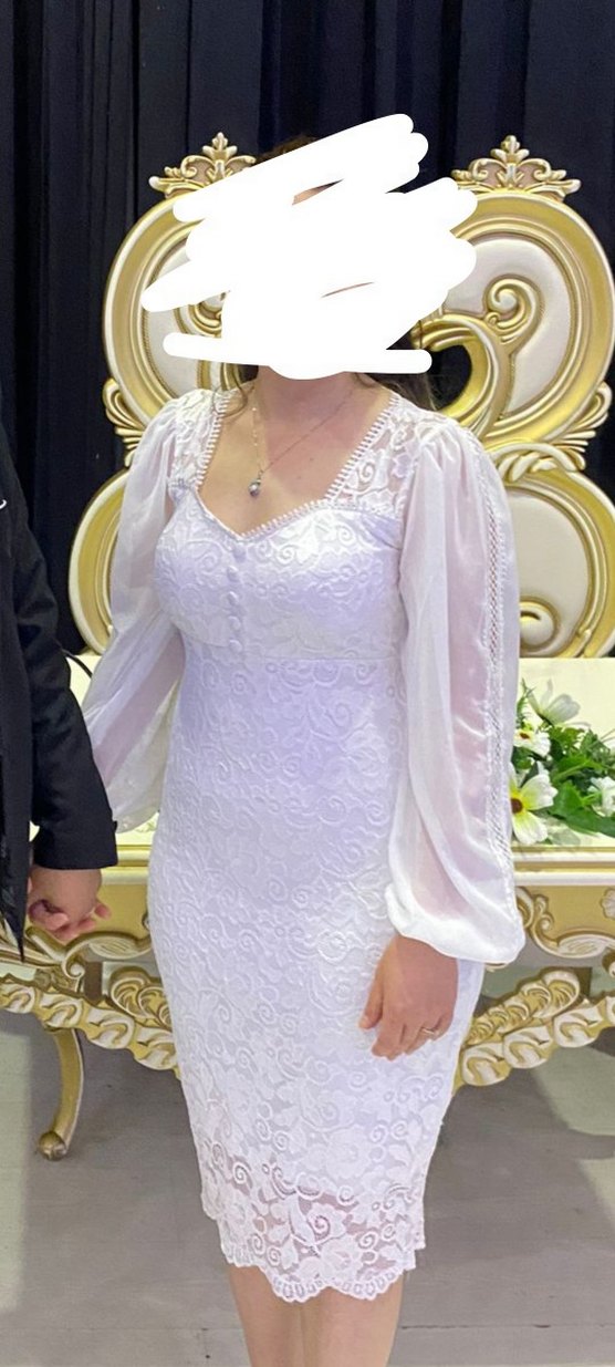 Dantel Detaylı Beyaz Midi Kalp Yaka Elbise - Görsel 2