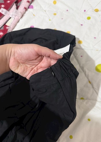 ETİKETLİ MANUKA GENİŞ PİLELİ PANTOLON SİYAH - Görsel 7