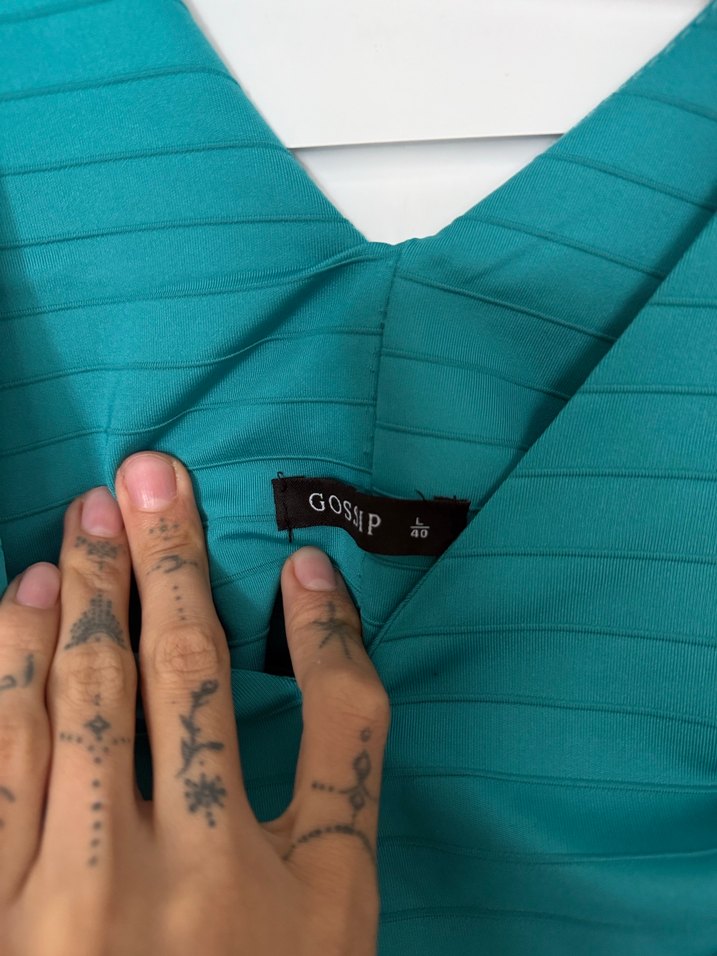 V Yaka Turkuaz Kadın Elbise - Görsel 4