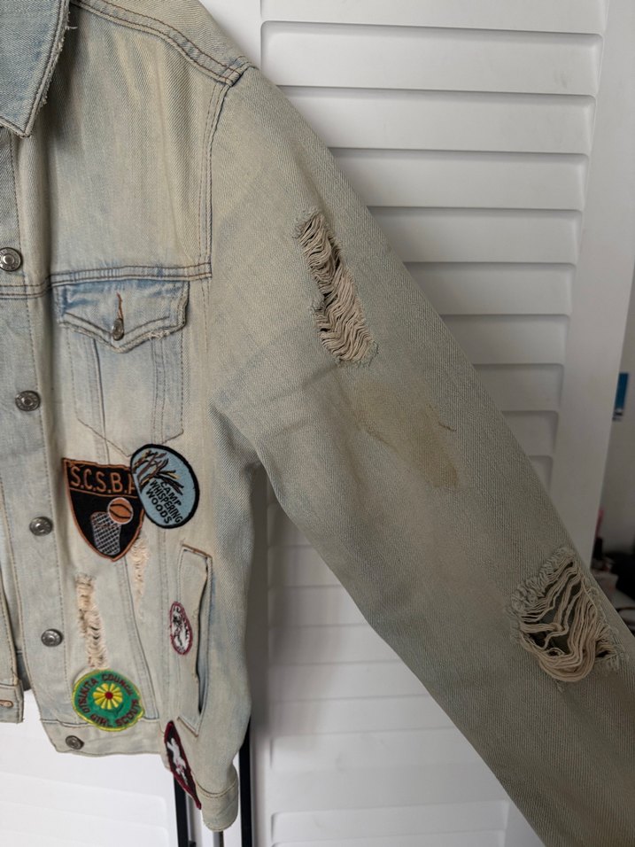 Armalı Yırtık Detaylı Unisex Denim Ceket - Görsel 3