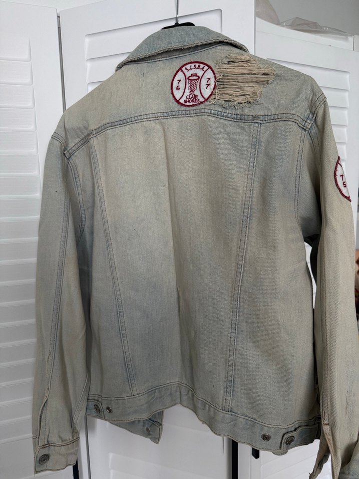 Armalı Yırtık Detaylı Unisex Denim Ceket - Görsel 4