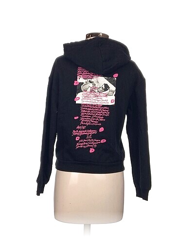 m Beden H&M Sweatshirt %70 İndirimli.