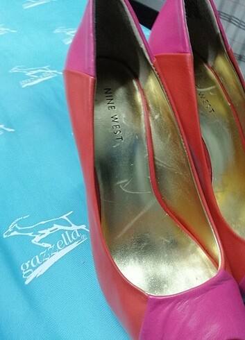 Nine West Nine West