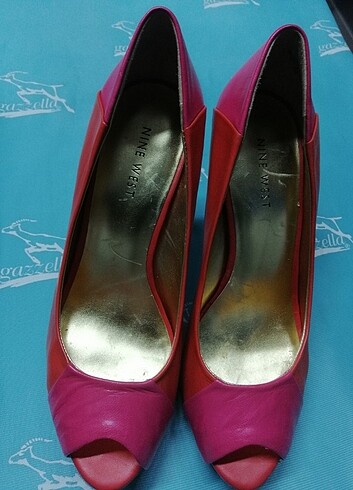 Nine West 
