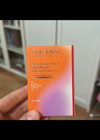Shiseido Urban Environment 50 SPF