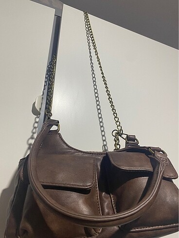 Stradivarius omuz çantası